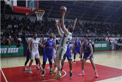 Büyükşehir Basketbol’dan zirveye ilk adım: 96-52