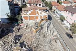 24 saat aralıksız süren kentsel dönüşümde 1 ayın bilançosu açıklandı: 45 yapı yıkıldı