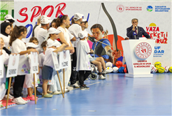 Binlerce çocuğun Yaz Spor Okulu heyecanı başladı