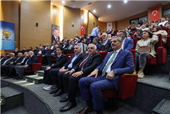 “Her anımızı şehrimizin geleceği ve insanımıza hizmet gündemiyle yaşıyoruz”