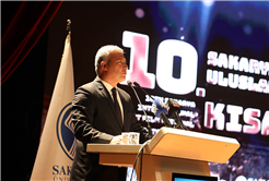 “Sanat toplumların ve şehirlerin gelişimine katkı sağlayan önemli başlıklardan biridir”