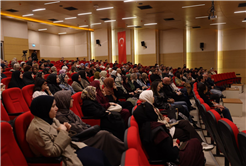 Kılıç, “İnsan kendini tanıdıkça anlam bulur”