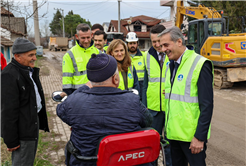 Karakamış Mahallesi’nin yağmur suyu altyapısı yeni hat ile güçleniyor