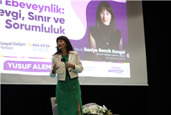 “Çocuklarınıza pahalı hediyeler değil, sevgi dolu anlar verin”