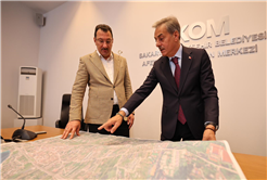 “Duble yollar ile Sapanca’da ulaşım sorunu çözülüyor”