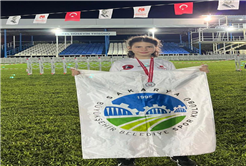 Büyükşehir sporcuları başarılarına yenilerini ekledi
