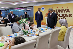 Başkan Alemdar ‘Demokrasi Meydanı’nda hazırlıyoruz’ diyerek duyurdu