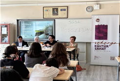 Şiirin en güzel dizeleri liselere taşındı: Şairler Sakarya’da öğrencilerle buluştu