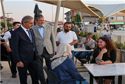 Karasu adım adım geleceğin turizmine hazırlanıyor: Sahil projesinde sona doğru