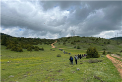 Doğa tutkunları Karagöl’ün cennet doğasını adım adım keşfetti 
