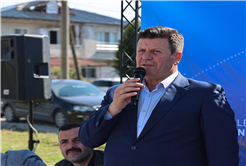 “Türkiye Yüzyılı hedefleriyle Akyazı’yı geleceğe hazırlıyoruz”