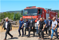 Büyükşehir’den Söğütlü’de çıkan yangınla ilgili açıklama: Yusuf Alemdar ihbardan hemen sonra bölgeye hareket etti
