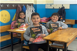 Bilimin renkli dünyasına adım attılar