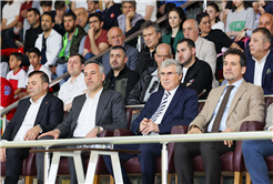 Başkan Yüce törende açıkladı: “Büyükşehir’e düşen payın yarısını spor kulüplerimize bağışlıyoruz”