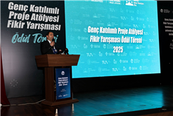 “Uzaydan dünyayı görmek tarifsizdi”