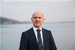 Gölü gelecek nesiller için koruyoruz