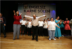 Engellilerin Karne Sevinci
