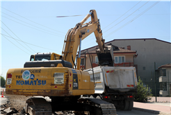 Erenler Küpçüler Caddesi’nde yenileme çalışmaları başladı 