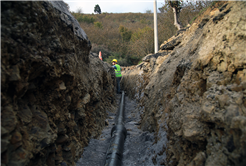 Hendek’in iki mahallesi kaynak suyu içecek