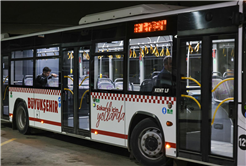Sakarya’da beklenen gece seferleri başladı: 22 farklı lokasyona sabaha kadar aralıksız yolcu taşınıyor