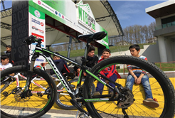 Genç sürücüler Ayçiçeği Bisiklet Vadisi’nde