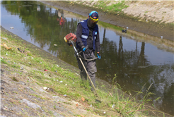 Çark Deresi’nin çevresi temizleniyor