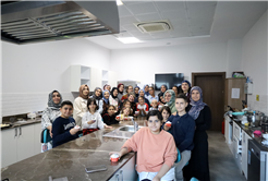 Ara tatilin en renkli programı: Anne ve çocuklar SAMEK’te birlikte üretti