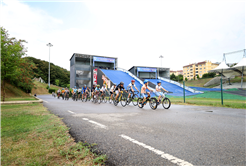 Büyükşehir geleceğin şampiyon pedallarını Ayçiçeği Vadisi’nde keşfediyor