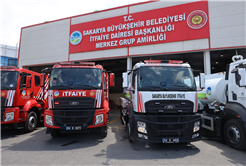 İtfaiye Teşkilatına güç katan 70 milyon TL’lik 6 aracı Yusuf Alemdar paylaştı: “Afetlere karşı mücadele gücümüzü artırmaya devam edeceğiz”