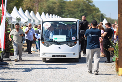 8. Uluslararası Peyzaj, Süs Bitkileri, Bahçe Sanatları ve Ekipmanları Fuarı kapılarını açtı