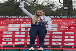 Büyükşehir’den çifte gurur: Atletizm ve bisiklette madalyaları topladılar