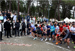 Sapanca’da Bahar Koşusu heyecanı: 700 sporcu Huzur Koridoru’nda buluştu