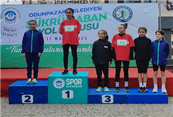Büyükşehir sporcuları başarılarıyla göz dolduruyor