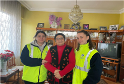 Sakarya’da yaşlılar YADEM’le çok mutlu: Yine yalnız bırakmadılar…