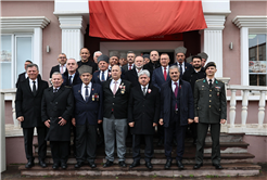 “Çanakkale’de yazılan destan, milletimizin azim ve iradesinin en güçlü kanıtıdır”