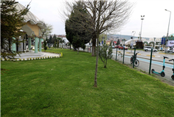 Büyükşehir’in dokunuşuyla camiler bayram öncesi çiçek açıyor