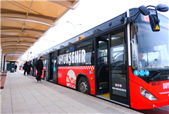 Sakarya’da metrobüsle 1 yıl: Rekor üstüne rekor kırdı….