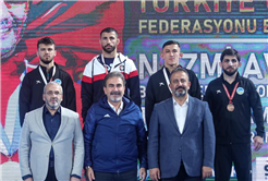 Büyükşehir güreşçileri Türkiye Şampiyonası’nda mindere çıktı 