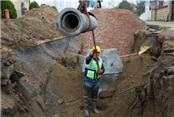Söğütlü’nün 25 kilometrelik altyapı projesinde çalışmalar hızlandı: 2 cadde trafiğe kapatıldı