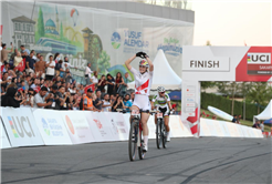 Şampiyon pedallar MTB Dünya Kupası’nda nefes kesti