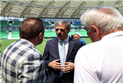 Yusuf Alemdar stadyumdan tüm şehre seslendi: “Gün Sakaryaspor’un etrafında kenetlenme günüdür”