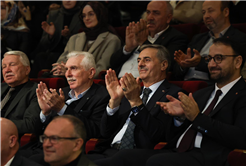 “Bugün sevgi ve dayanışmayı hatırlama, engelleri birlikte aşma günüdür”