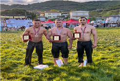 Büyükşehir sporcuları performanslarıyla göz dolduruyor