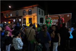 Sakarya’da Ramazan’ın neşesini şehrin dört bir yanına taşıyorlar: Gösteriler, oyunlar, ikramlar…