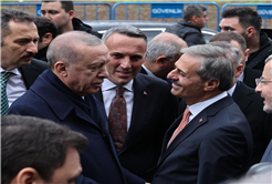 “Davamızın ve liderimizin yanında olmaya devam edeceğiz”