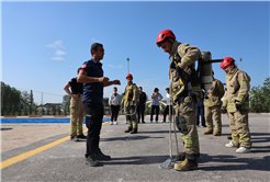 Gerçek sahnelerin aynısını yaşadılar: Geleceğin ateş savaşçıları nefes kesti…