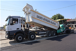 Erenler’de 19 sokağın altyapı ve üstyapısına Büyükşehir eli