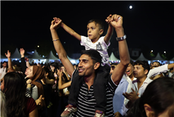 Millet Bahçesi’nde kültürlerin buluştuğu festival renkli finalle tamamlandı