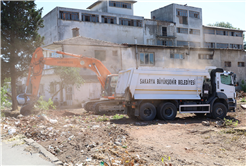 Büyükşehir Sakarya’nın merkez aksını bağlayacak çalışma için ilk kazmayı vurdu