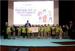 Elektronik Atık ve Atık Pil yarışmasında okullar ödüllerini aldı
